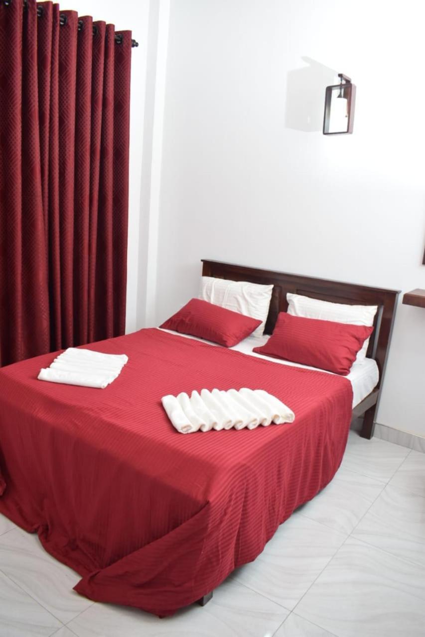 The Alexis'S Guest House 尼甘布 外观 照片