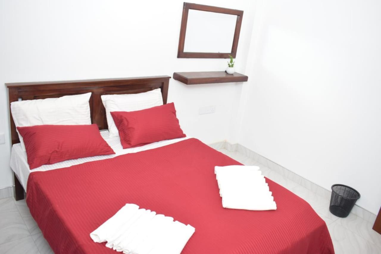 The Alexis'S Guest House 尼甘布 外观 照片